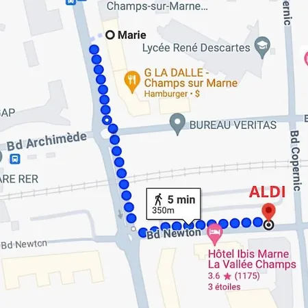 Proche Paris, Disney, Cite Descartes, Centrex Apartment *