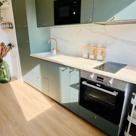 Proche Paris, Disney, Cite Descartes, Centrex Apartment